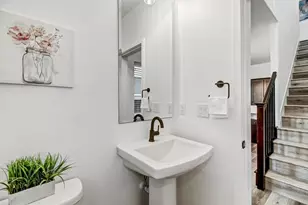 2352 Bronze Star Way, Sacramento, CA 95818 - Photo 19