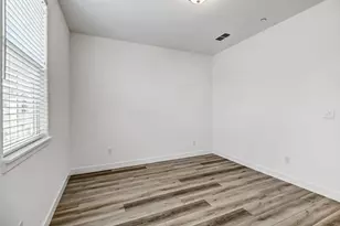 2352 Bronze Star Way, Sacramento, CA 95818 - Photo 33