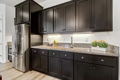 2352 Bronze Star Way, Sacramento, CA 95818 - Photo 15