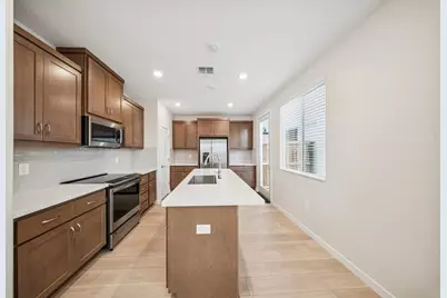 14545 Southpointe Drive #57, Folsom, CA 95630 - Photo 5