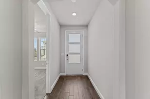 1396 E Via Prato Dr, Fresno, CA 93730 - Photo 13