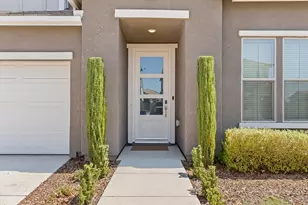 1396 E Via Prato Dr, Fresno, CA 93730 - Photo 3