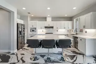 556 Sherborne Ct, Galt, CA 95632 - Photo 5