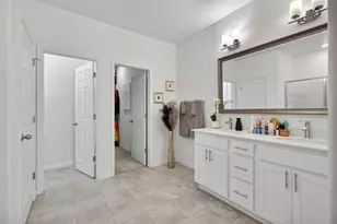 751 Crow Crk Cir, Galt, CA 95632 - Photo 25