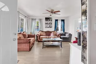 1059 Acacia Ave, Sacramento, CA 95815 - Photo 7