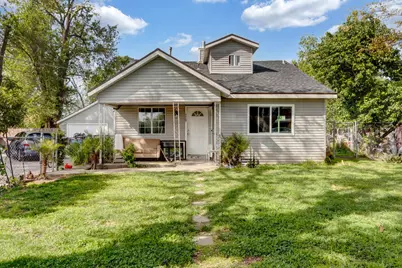 1059 Acacia Avenue, Sacramento, CA 95815 - Photo 1