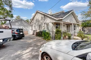 1059 Acacia Ave, Sacramento, CA 95815 - Photo 3