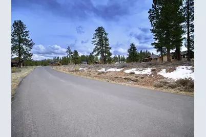 10554 Courtenay Lane, Truckee, CA 96161 - Photo 9