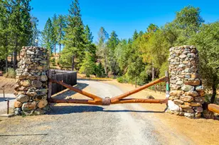 10255 Boneyard Creek Rd, Coulterville, CA 95311 - Photo 23