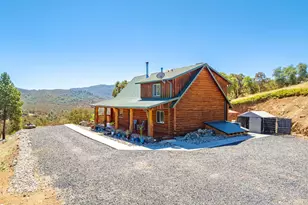 10255 Boneyard Creek Rd, Coulterville, CA 95311 - Photo 15