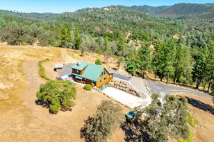 10255 Boneyard Creek Rd, Coulterville, CA 95311 - Photo 9