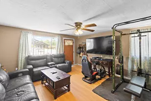 5057 Canal St, Olivehurst, CA 95961 - Photo 11