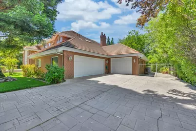 557 Crocker Rd, Sacramento, CA 95864 - Photo 17