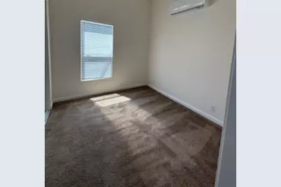 E San Antonio Street #70, San Jose, CA 95116 - Photo 7