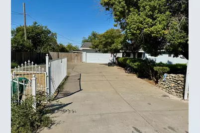 4804 Powerline Road, Olivehurst, CA 95961 - Photo 1