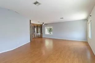 Pina St, Sacramento, CA 95828 - Photo 11