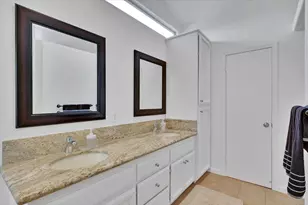 8121 Deer Spring Cir, Antelope, CA 95843 - Photo 29