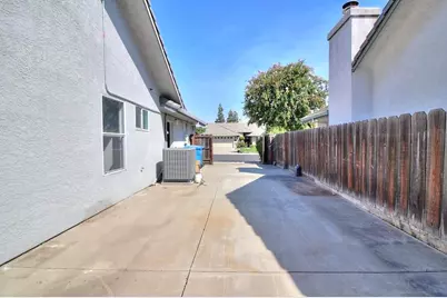 1526 Brookside Drive, Manteca, CA 95336 - Photo 39