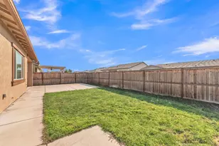 4993 Gold Rush Dr, Folsom, CA 95630 - Photo 35