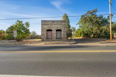 425 Pleasant Valley Road, Diamond Springs, CA 95619 - Photo 9
