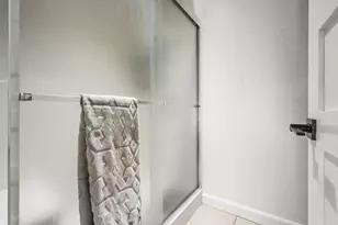 2768 Sherwood Ave, Modesto, CA 95350 - Photo 11