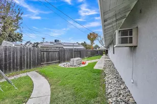 24 W Pardee Ln, Stockton, CA 95207 - Photo 69