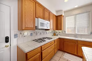 1381 Haddington Dr, Folsom, CA 95630 - Photo 29