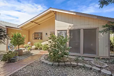 819 Wawona Street, Manteca, CA 95337 - Photo 1