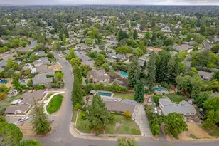 6730 Lakeview Dr, Carmichael, CA 95608 - Photo 43