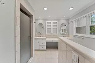 6730 Lakeview Dr, Carmichael, CA 95608 - Photo 21