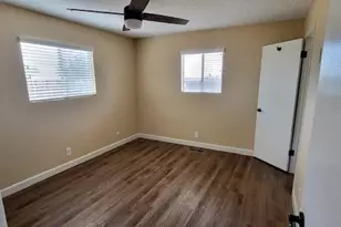 10449 Pioneer Ave, Oakdale, CA 95361 - Photo 9