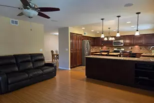 8216 Exbourne Cir, Sacramento, CA 95828 - Photo 9