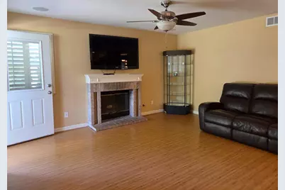 8216 Exbourne Circle, Sacramento, CA 95828 - Photo 15