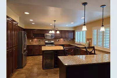 8216 Exbourne Circle, Sacramento, CA 95828 - Photo 9
