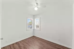 2804 65th St, Sacramento, CA 95817 - Photo 9