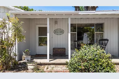 15609 S Airport Way, Manteca, CA 95336 - Photo 1