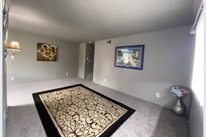 105 La Fresa Court #4, Sacramento, CA 95823 - Photo 9