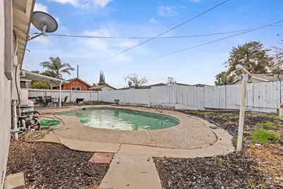 1813 Poppy Lane, Ceres, CA 95307 - Photo 27