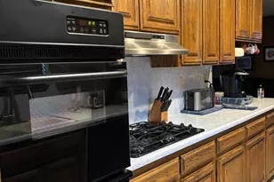 3808 Thornbury Way, Modesto, CA 95356 - Photo 17