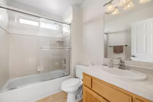 2736 Via Villaggio, Sacramento, CA 95864 - Photo 27