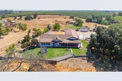 13614 Lancaster Road, Oakdale, CA 95361 - Photo 1