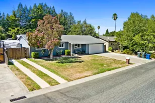 7101 Bobby St, Orangevale, CA 95662 - Photo 9