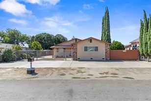 815 S Hinkley Ave, Stockton, CA 95215 - Photo 1