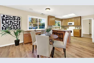 19858 Hillcrest Drive, Woodland, CA 95695 - Photo 27