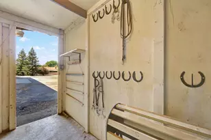 19858 Hillcrest Dr, Woodland, CA 95695 - Photo 81