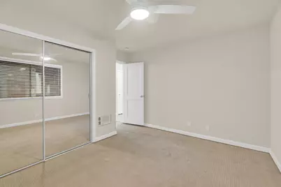 7 Embarcadero #115, Oakland, CA 94607 - Photo 15