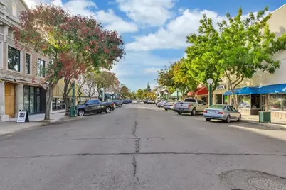 10 S School Street, Lodi, CA 95240 - Photo 51
