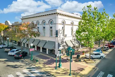 10 S School Street, Lodi, CA 95240 - Photo 1