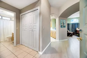7100 Sunbridge Ln, Sacramento, CA 95828 - Photo 23