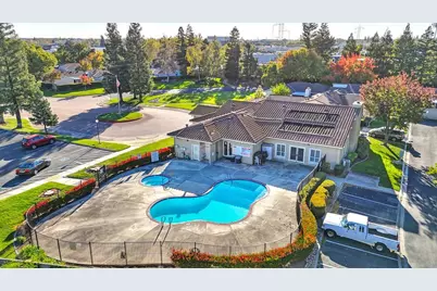 7100 Sunbridge Lane, Sacramento, CA 95828 - Photo 15